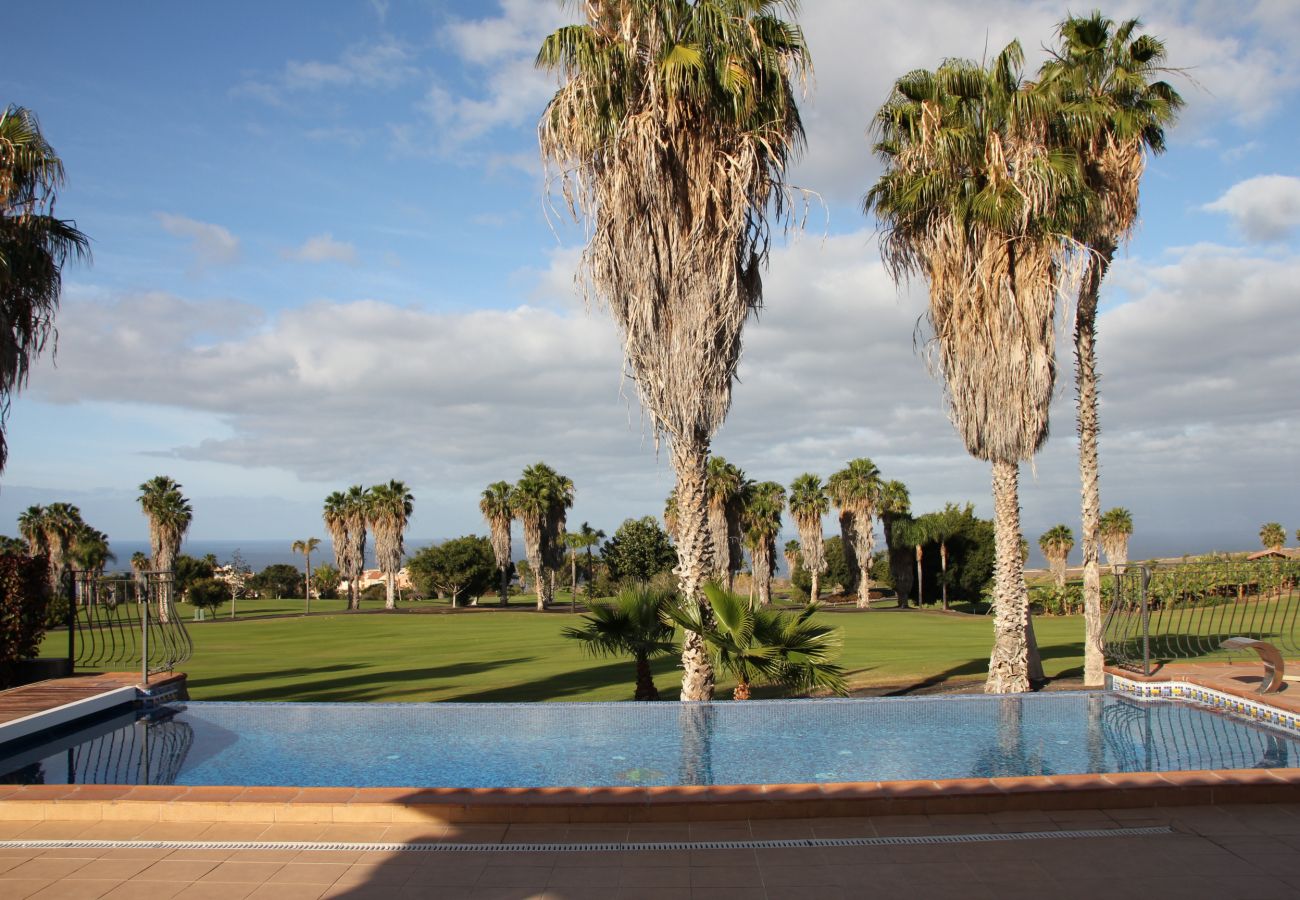 Villa em Adeje - Serenity by the Green