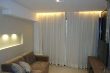 Apartamento em Fortaleza - Apto à beira-mar com wi-fi e piscina em Fortaleza