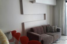 Apartamento em Fortaleza - Apto à beira-mar com wi-fi e piscina em Fortaleza