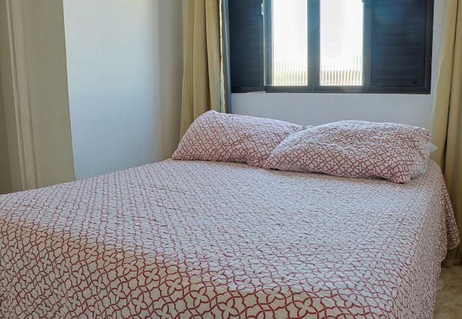 Apartamento em Guarujá - Apto a 500 metros da praia da Enseada no Guarujá