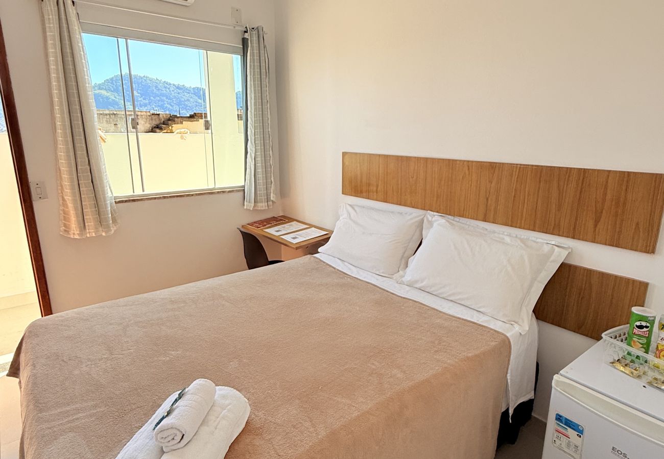 Quarto em Angra dos Reis -  Suíte com vista Para o Mar - Mirante do Marinas