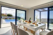 Villa em Estreito Calheta - Villa de la Ponte by Atlantic Holiday