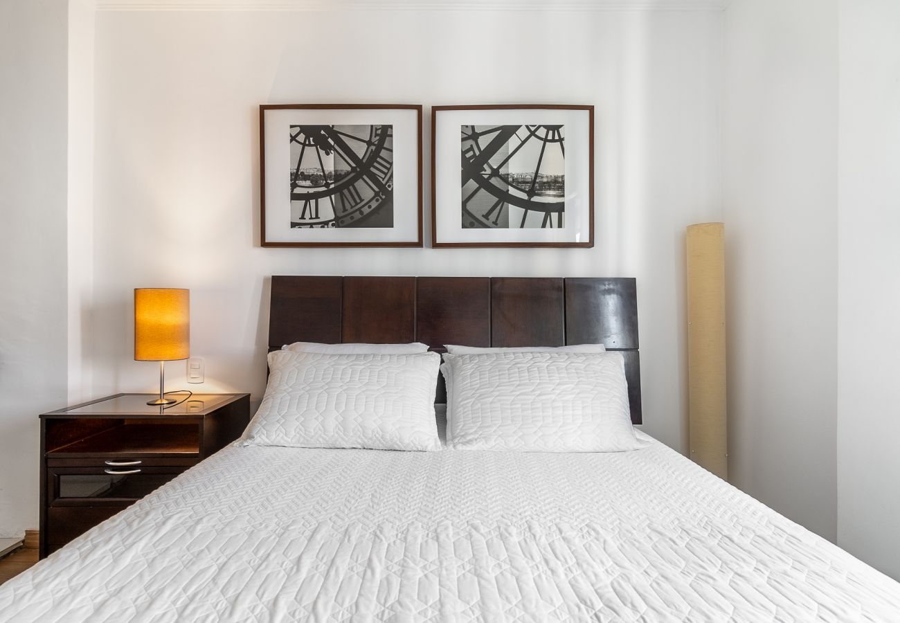 Apartamento em São Paulo -  OF1201-141 - Apt 2 quartos Oscar Freire