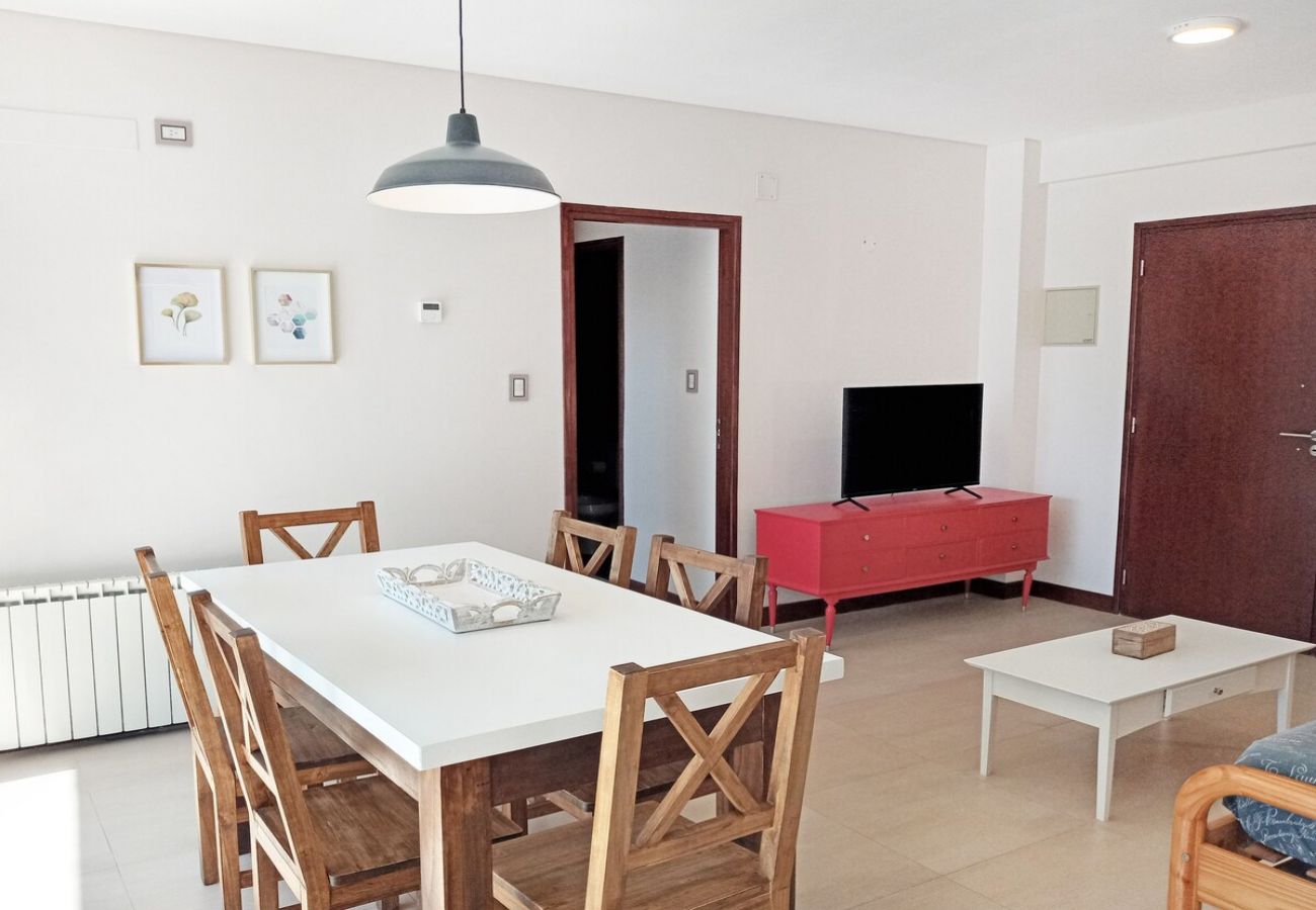 Condomínio em Mendoza -  Amplio y Moderno con Cochera y Seguridad.