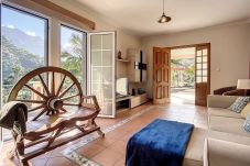 Casa em São Vicente - Mountain View Villa by Atlantic Holiday