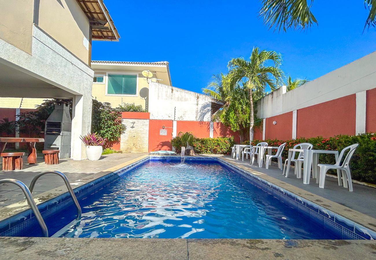 Casa em Lauro de Freitas -  Casa a 50m do mar com 6/4 em Vilas do Atlântico/BA