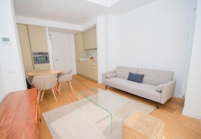 Apartamento em Madrid - Víctor De La Serna Temporal