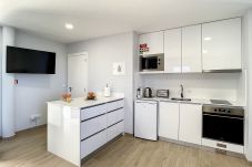 Apartamento em Ponta Delgada - My School I by Atlantic Holiday