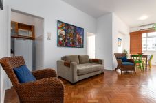 Apartamento em Rio de Janeiro - Aconchego em Copa | Ideal p/ família | BRX1005 