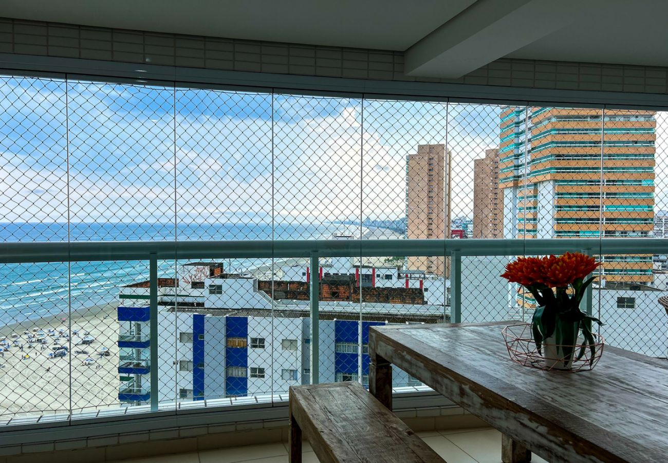 Apartamento em Praia Grande - Ótimo apto de frente para Praia do Boqueirão/SP