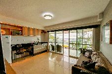 Apartamento em Rio de Janeiro - Flat a beira mar no Recreio dos Bandeirantes/RJ