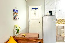 Apartamento em Rio de Janeiro - Ótimo studio c WiFi a 190m da Praia do Leme/RJ	