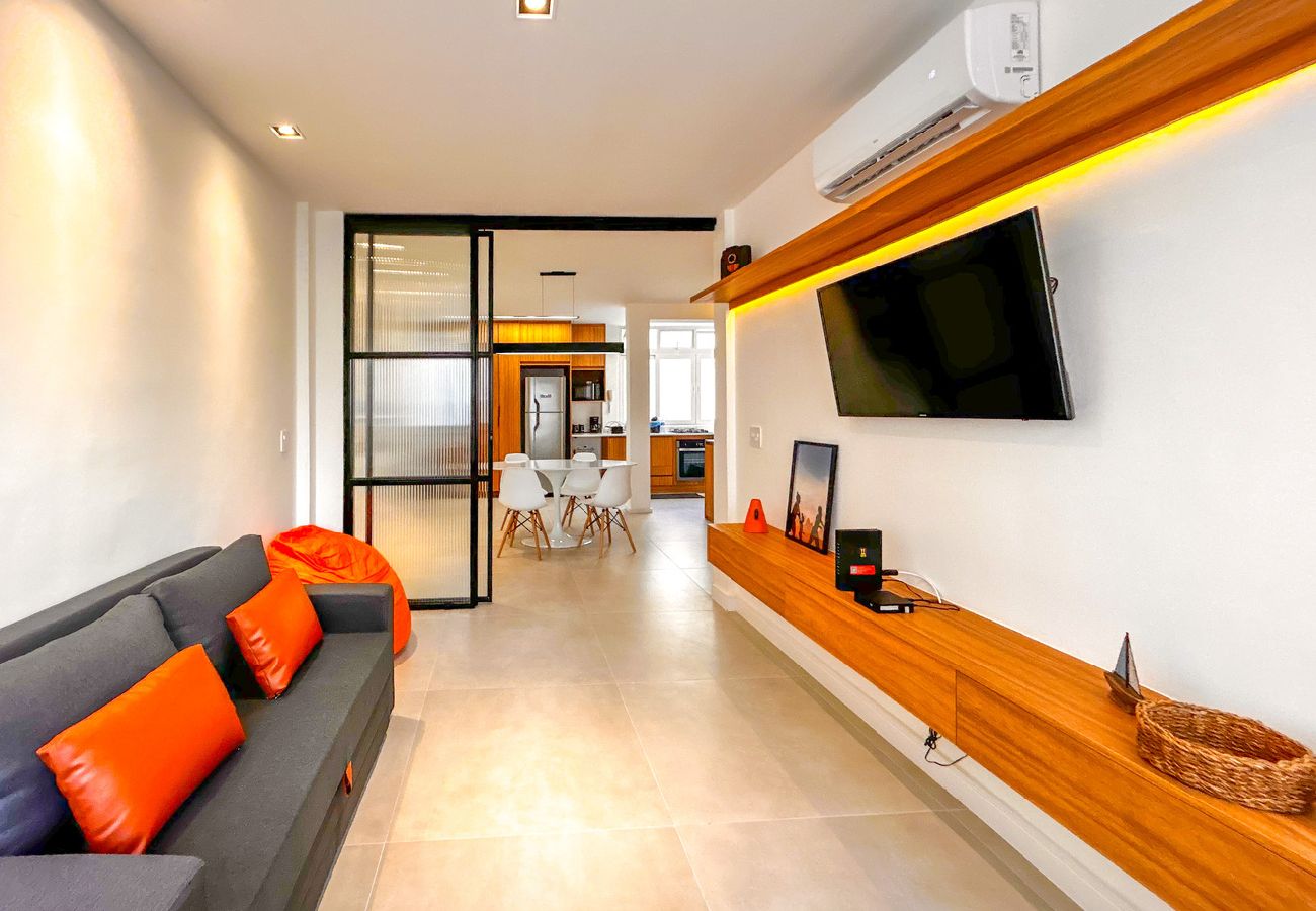 Apartamento em Rio de Janeiro - Ótimo apto à 350m da praia de Copacabana/RJ