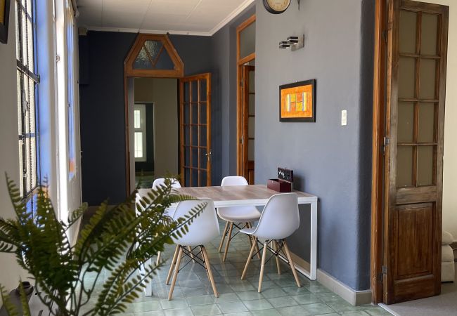 Casa em Mendoza - Amplia y luminosa con patio y parrilla