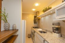 Apartamento em Gramado - 2D (c suíte) a 300 m de R Coberta.