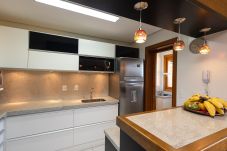 Apartamento em Gramado - 3D (1 suíte) a 400m da R Coberta