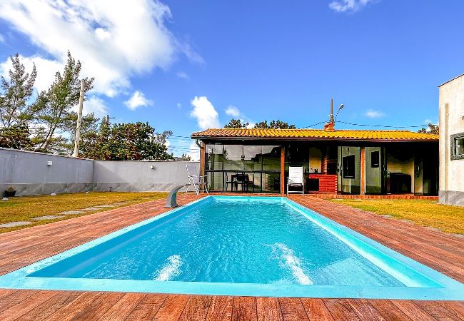 Casa em Cabo Frio - Casa a poucos metros da Praia do Coral - Cabo Frio