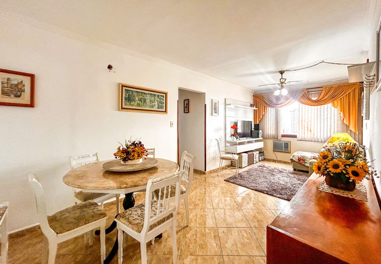 Apartamento em Santos - Apto com Wi-Fi | Ar | Smart TV | Garagem