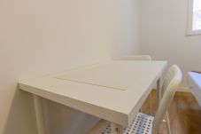 Quarto em Madrid - Acogedora habitación con cama doble cerca al Polideportivo Los Cantos en Alcorcón SAP35B