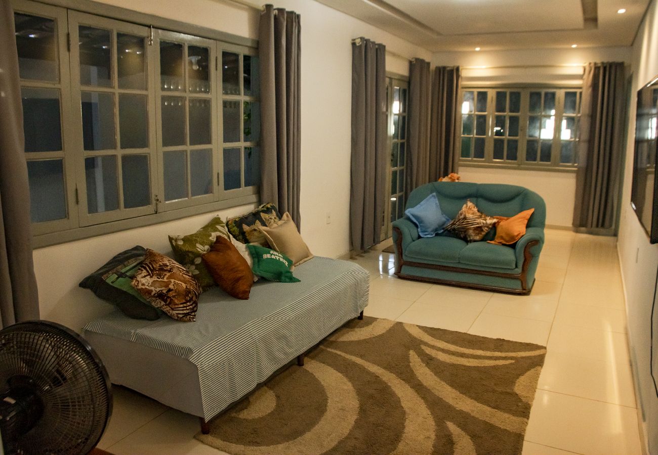 Casa em Teixeira de Freitas - Casa c otima localizacao em Teixeira de Freitas-BA