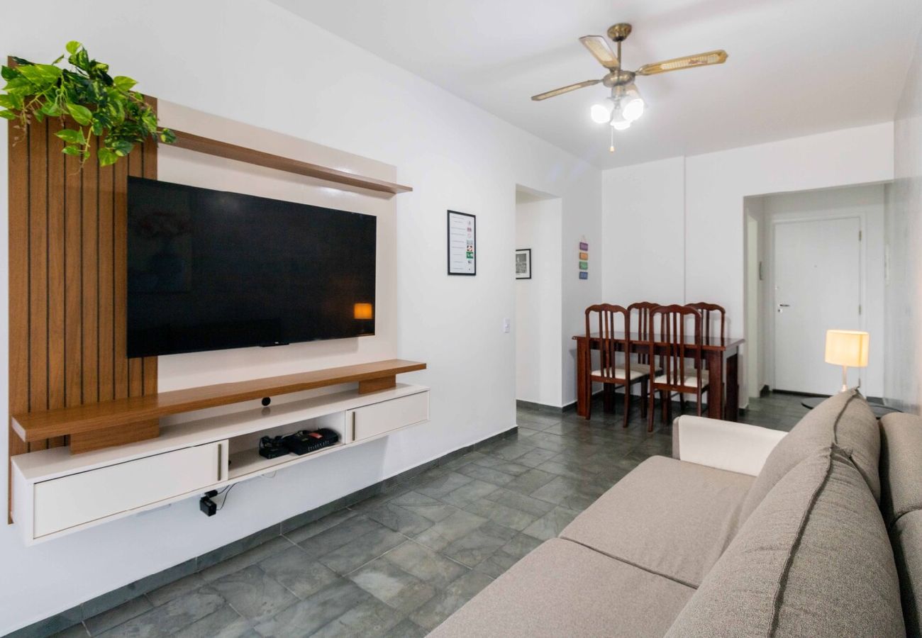 Apartamento em Praia Grande - Apto a 150m da Praia da Aviação, na Praia Grande