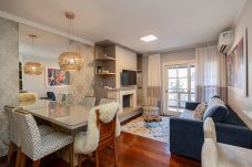 Apartamento em Gramado - Duplex 3 dormitórios a 450m da Rua Coberta!