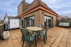 Apartamento em Madrid -  Dúplex Ático con Espectaculares Vistas al Parque en Tetuán. Temporal 