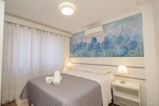 Apartamento em Gramado - Apto 1D no coração de Gramado, a 550m da R Coberta
