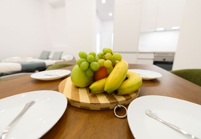 Apartamento em Madrid - Elegancia y Funcionalidad en San Bernardo: Piso con Baños en Suite