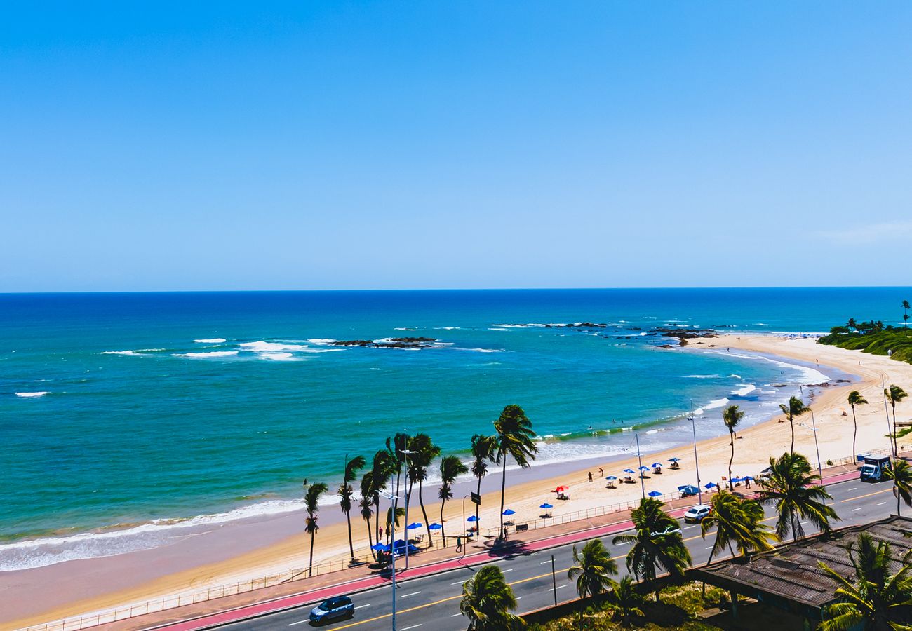 Apartamento em Salvador - Loft pet-friendly c/ Wi-Fi à 100m da praia