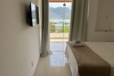 Apartamento em Angra dos Reis - Flat com vista para o Mar no Marinas II