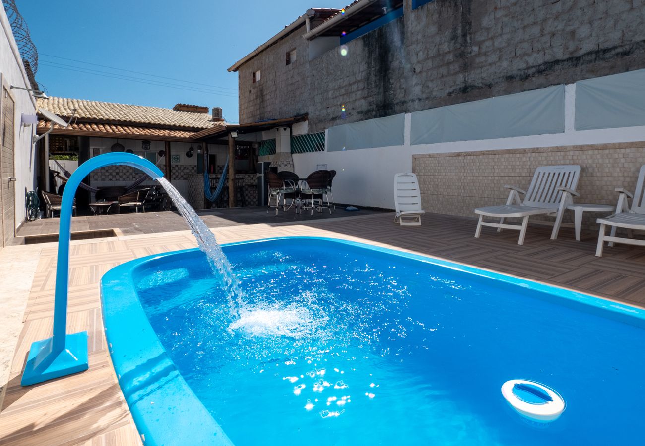 Casa em Mata de São João - Casa confortável com churrasqueira, rede e Wi-Fi