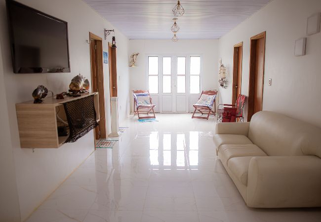 Casa em Manacapuru - Casa de campo cercada pela natureza com WiFi