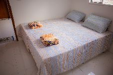 Casa em Manacapuru - Casa de campo cercada pela natureza com WiFi