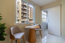 Apartamento em Rio de Janeiro - Conforto em Ipanema a 6min da praia | J302