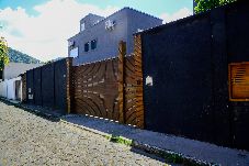 Casa em São Sebastião - Casa c/ Piscina a 150m da Praia de Boiçucanga