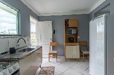 Apartamento em Biguaçu - Loft com ótima localização,Wi-Fi e ar-condicionado