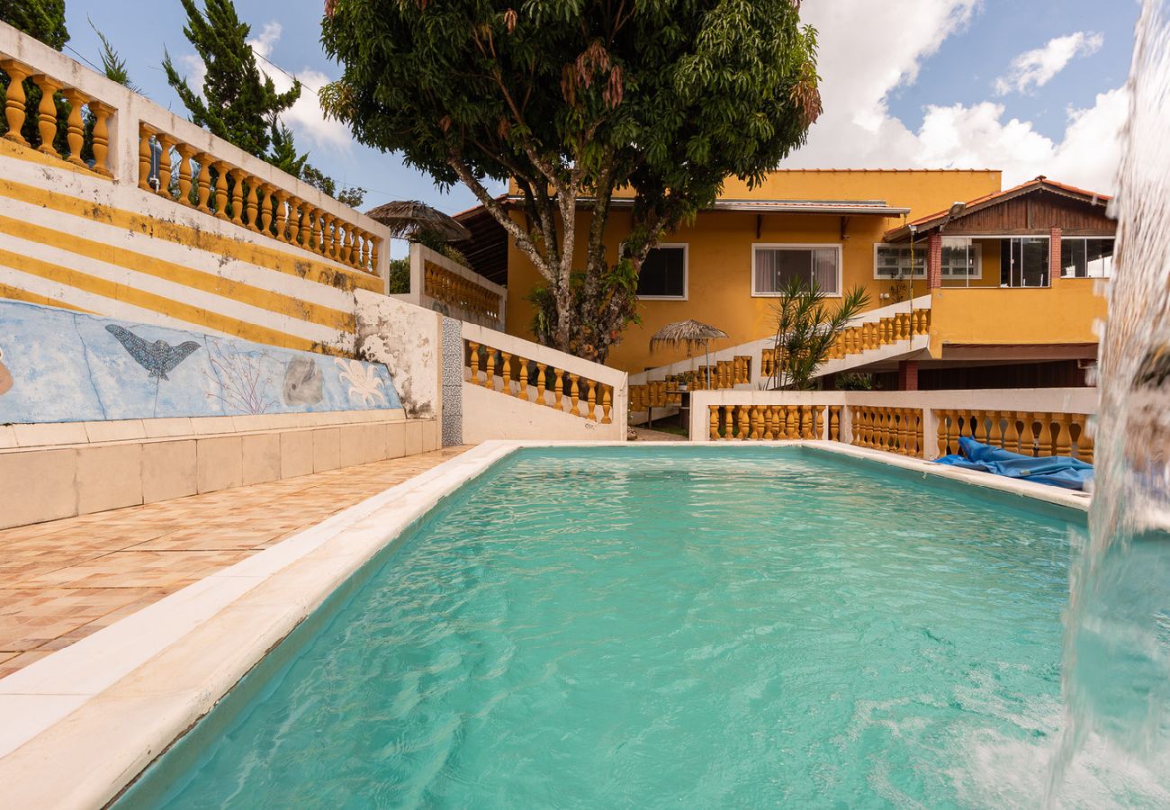 Casa em Extrema - Chácara com lazer completo,Wi-Fi e boa localização