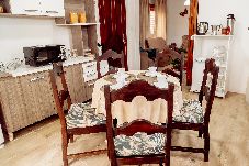 Apartamento em Uruguaiana - Ótimo apto c WiFi, ar-condicionado e garagem 