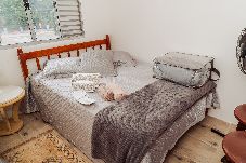 Apartamento em Uruguaiana - Ótimo apto c WiFi, ar-condicionado e garagem 