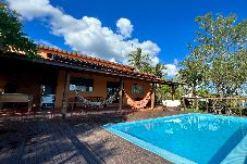 Casa em Delfinópolis - Chácara com lazer completo, Wi-Fi e pet friendly