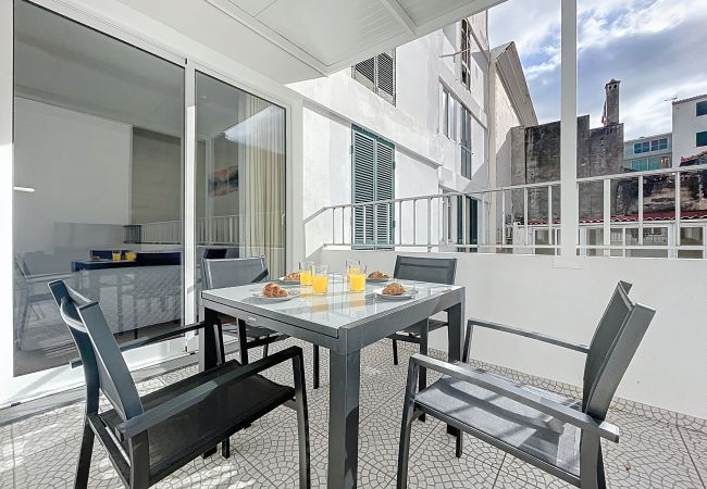 Apartamento em Funchal - CityZen Funchal by Atlantic Holiday