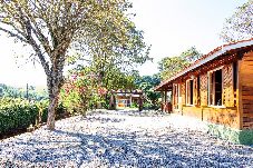 Casa em Bragança Paulista - Incrível chácara com lazer completo,WiFi e piscina