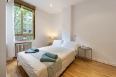 Apartamento em Madrid - Piso de 1 dormitorio y balcón -Alquiler Temporal en Madrid 