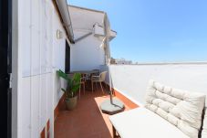 Apartamento em Madrid - Piso de dos dormitorios-Terraza y balcón en Madrid. Temporal