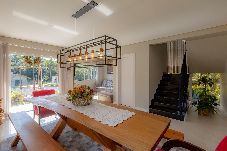 Casa em Benedito Novo - Casa de campo c/ Wi-Fi, jardim e churrasqueira