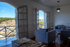 Casa em Campos do Jordão - Casa com lareira, Wi-Fi e varanda com vista