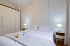 Apartamento em Rio de Janeiro - 5 minutos da praia de Copacabana | BI404