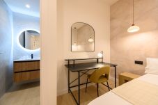 Apartamento em Madrid - Tu hogar en la ciudad: piso de 3 habitaciones, 3 baños y todo el confort moderno. Madrid