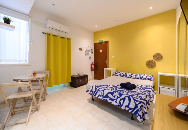 Estúdio em Madrid - Estudio Totalmente Equipado en el Centro de Madrid.Temporal 